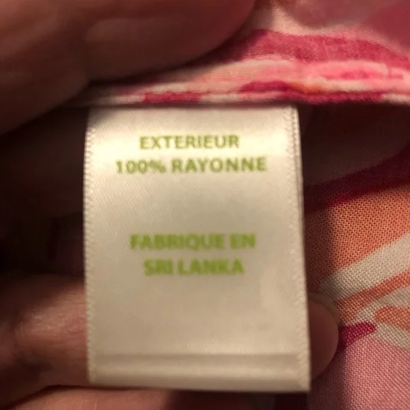 EUC 🌸 Lily Pultizer Pintuck Pinks V -Neck Button 3/4 Sleeve Knee Length Dress - Picture 8 of 9